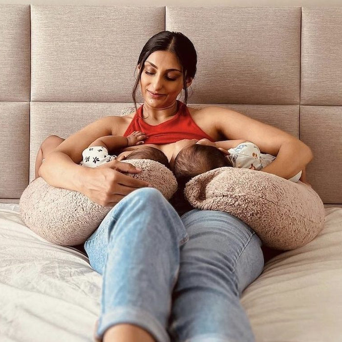 Op deze momenten is een tweeling voedingskussen onmisbaar