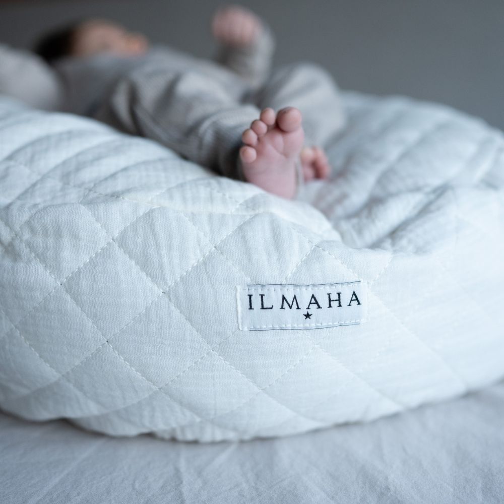 Relax cover for feeding pillow | Quilt