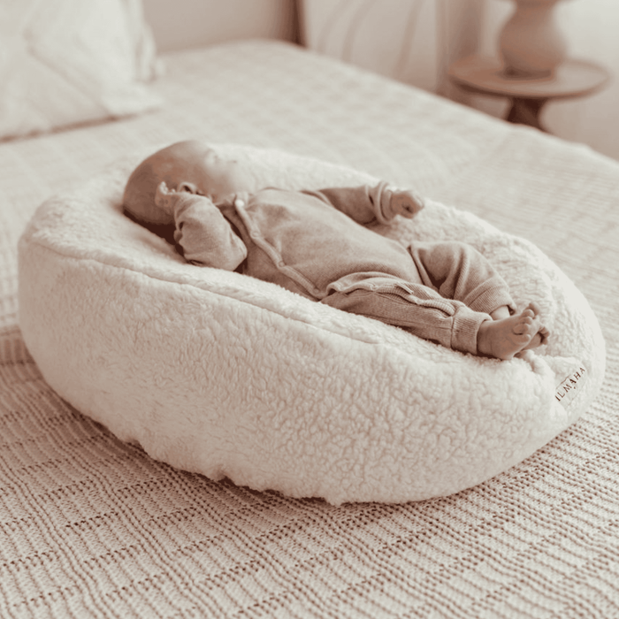 Snoozzz Relax hoes voor voedingskussen - maakt van je voedingskussen een babynestje Snoozzz Relax hoes voor voedingskussen - maakt van je voedingskussen een babynestje