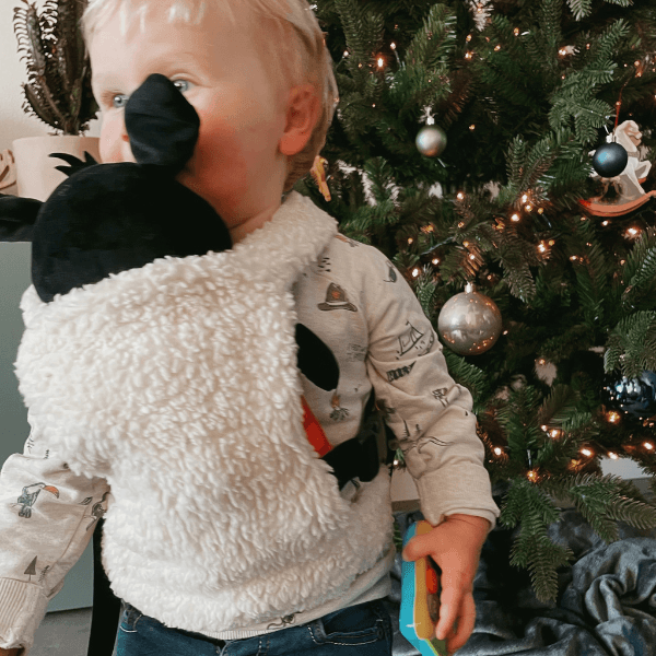 Ilmaha x Studio Billie poppendrager teddy | Ecru